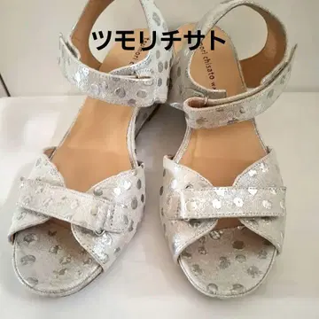 새상품급 츠모리치사토 샌들