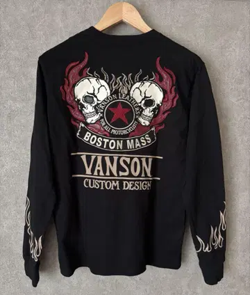 새상품급 VANSON 반슨 긴팔 롱T 스컬 자수 패치 로고