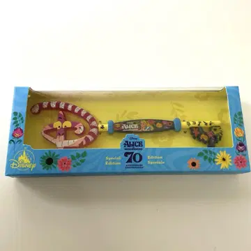 디즈니 이상한 나라의 앨리스 콜렉터블 키 오브제 70주년 기념