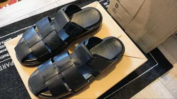 지유 가죽 구르카 샌들 28cm