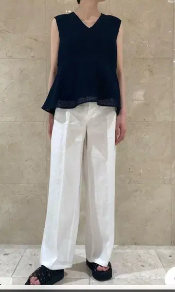 택 포함 새상품 BEIGE. 린넨 팬츠