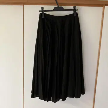 매킨토시 런던 플리츠 스커트