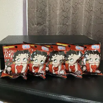페티푸프 버스 공 5개, 덤 포함