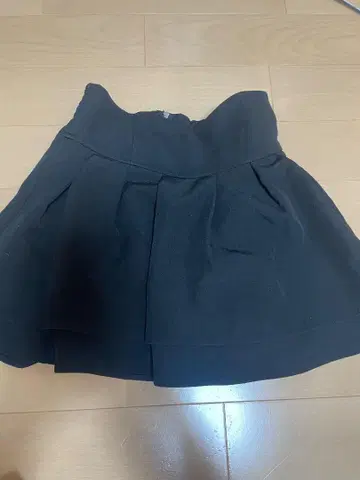 미셸 마카롱 슬림 레그 스커트