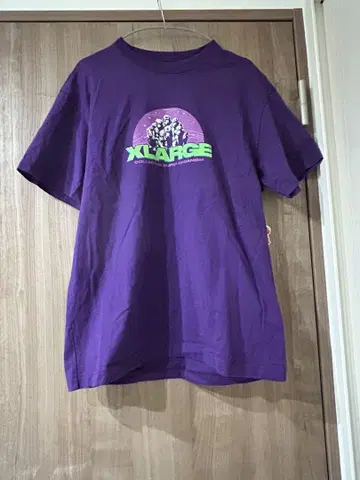 Xlarge 티셔츠 M 사이즈