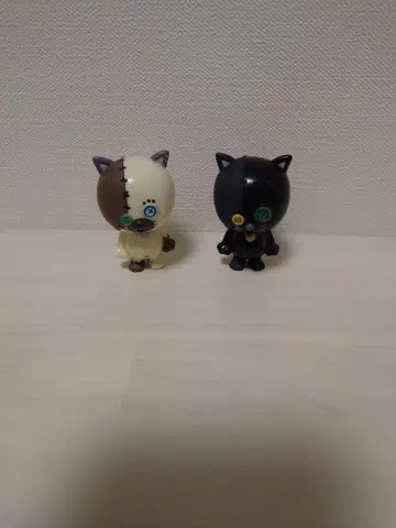 VAG SERIES 18 춤추는 고양이 버튼 PHANTOM CATS