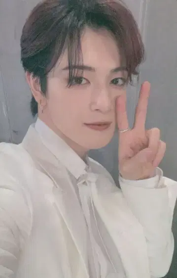 INI 사노 유타 2022 BREAK THE CODE 23