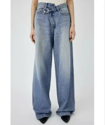 MOUSSY CROSS WAIST WIDE STRAIGHT 데님