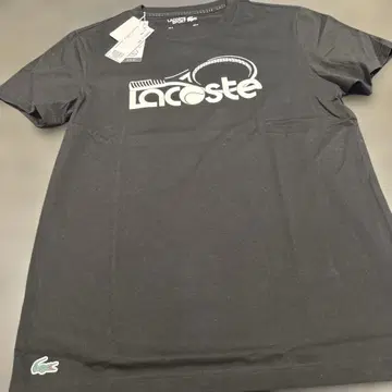 Lacoste 블랙 티셔츠 (일본 사이즈 L)