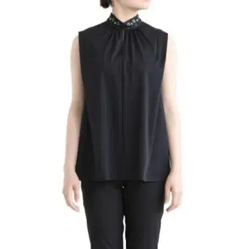 마메쿠로구치 Sleeveless Jersey Top 꽃 자수 최근 모델
