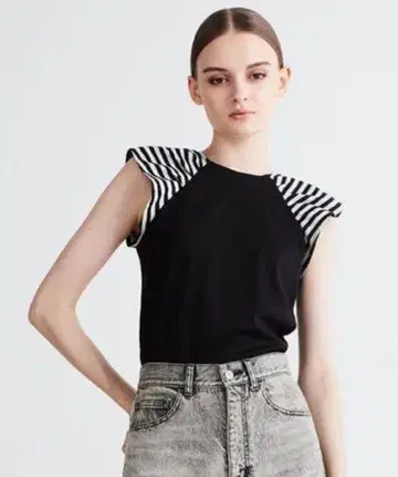 BORDER SHOULDER TEE 38 사이즈