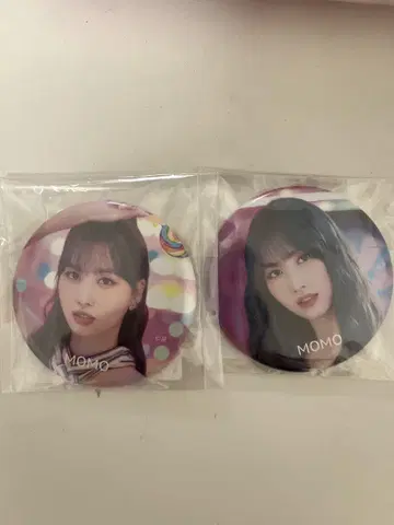 twice 모모 캔뱃지