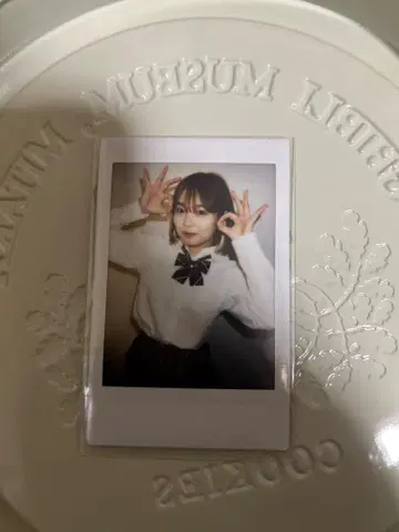 메루푸치 히나타 핑 폴라로이드