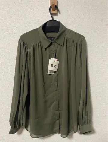 유니클로 C 쉬폰 블라우스 카키