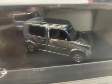 닛산 큐브 1/43