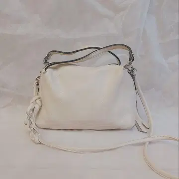 지아니 카리니 알파 S 화이트
