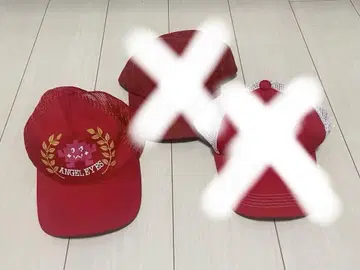 모모이로 클로버 Z 모모타 카나코 캡 각 1,666엔