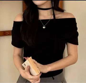 새상품 NUGU nabi 3웨이 드레이프 넥 티셔츠 오프숄더 블랙