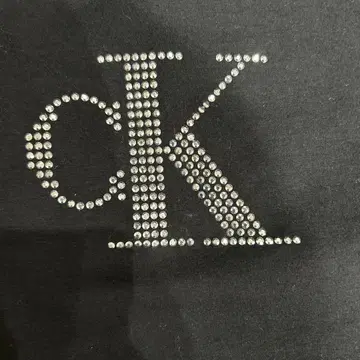 캘빈클라인 블랙 티셔츠 S