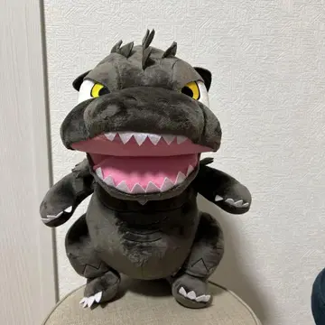 고질라 봉제 인형