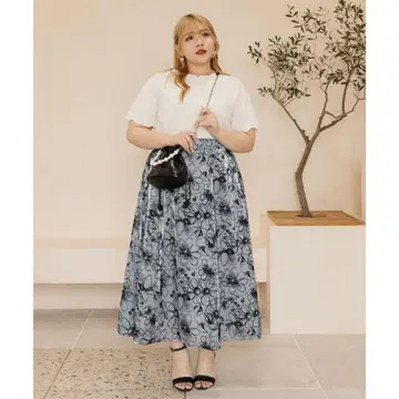 CLETTE 플로키 꽃무늬 시어 스커트 4L 78 블루 쿠레트