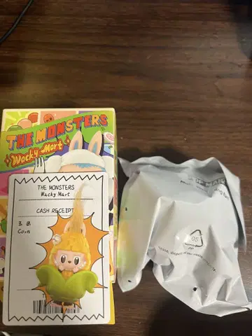 THE MONSTERS Wacky Mart 러브부 피규어