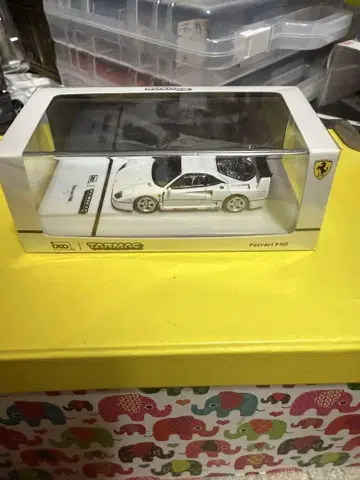 타맥 웍스 1/64 페라리 F40 화이트 미개봉
