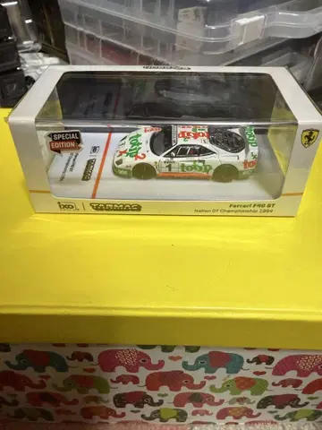 터맥 웍스 1/64 F40 GT Italian GT1994 미개봉