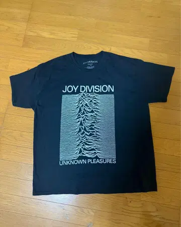 THRIFTY LOOK 티셔츠 JOY DIVISION