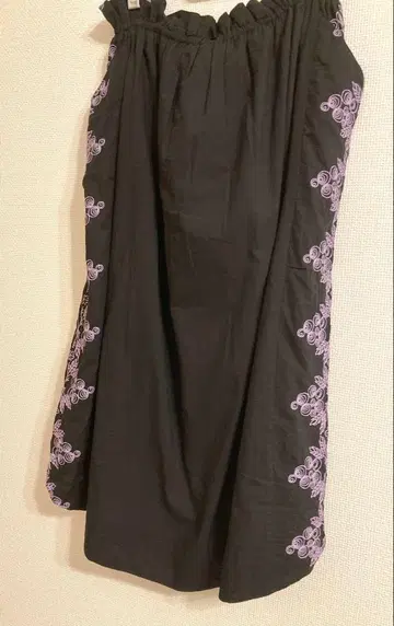 택 포함 새상품 정가 16500 kilki 인도 면 자수 포도 롱 스커트