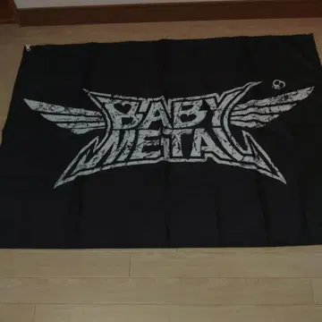 BABYMETAL 로고 플래그