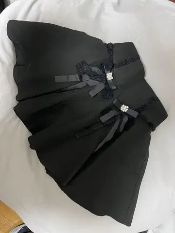 ROJITA 로지타 리본 포함 플레어 스커트 블랙 레이스 펄 블랙 검정