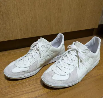 REPRODUCTION OF FOUND 별주 저먼 트레이너 41