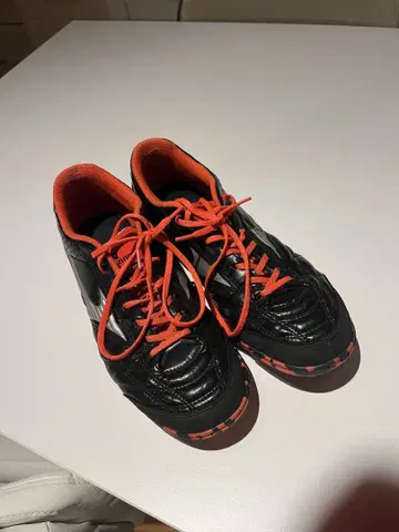 MIZUNO 풋살화 MONARCIDA 27.5cm