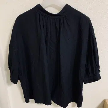 Brocante 브로캔트 스탠드 카라 블라우스 2way 앞뒤 착용 가능