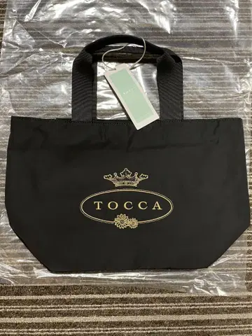 새상품 TOCCA 나일론 토트백 블랙