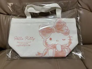 런치백 헬로키티 보냉백