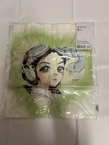 NEWJEANS 토트백