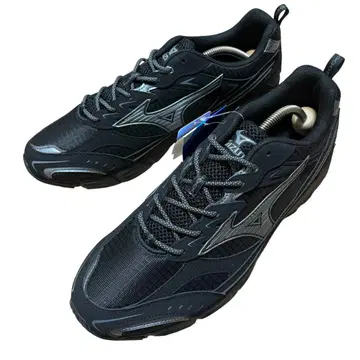 새상품 MIZUNO MXR BKACK/METALLICGRAY 28.5cm