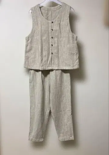 요코하마 모토마치 그레이프 베이지 린넨풍 셋업