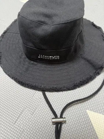 Jacquemus 르 밥 아티초크 버킷 햇 블랙