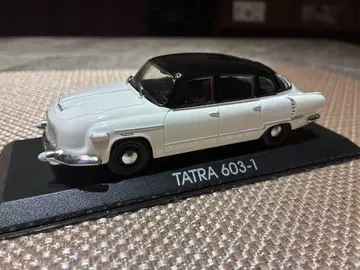 레어 Tatra 603-1 미니카 화이트/블랙