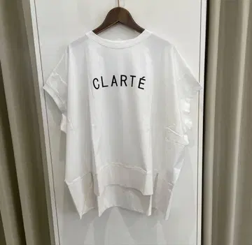CLARTE 로고 티셔츠 (코티)
