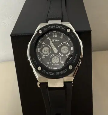 G-SHOCK 지샥 GST-W300