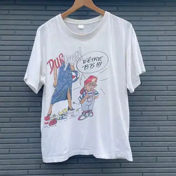 USED 코믹 스타일 티셔츠