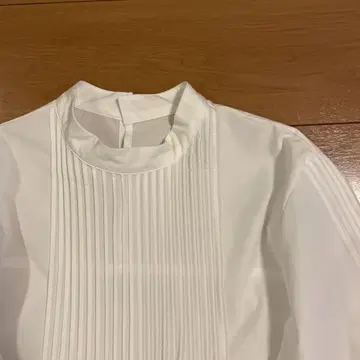 그린 라벨 릴랙싱 화이트 플리츠 긴팔 셔츠