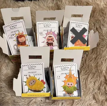 THE MONSTERSwacky mart 4종 세트