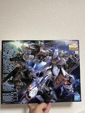 MG 1/100 듀얼 건담 어솔트 슈라우드