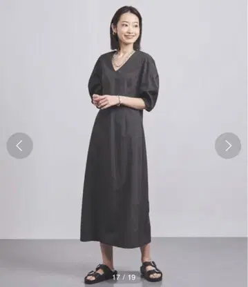 UNITED ARROWS N 퍼프 슬리브 V 넥 원피스