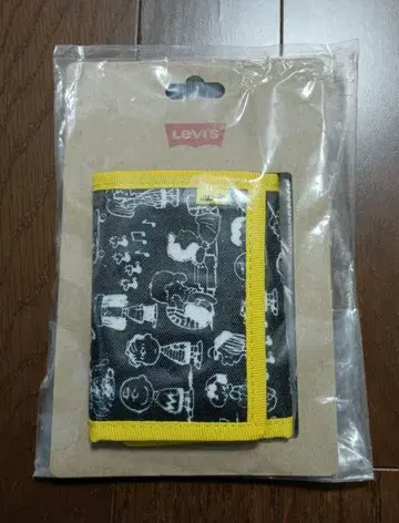 Levi's 리바이스 스누피 콜라보 3단 폴더형 지갑